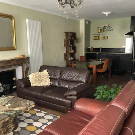 Le 2 Bis Appartement Langres Buitenkant foto